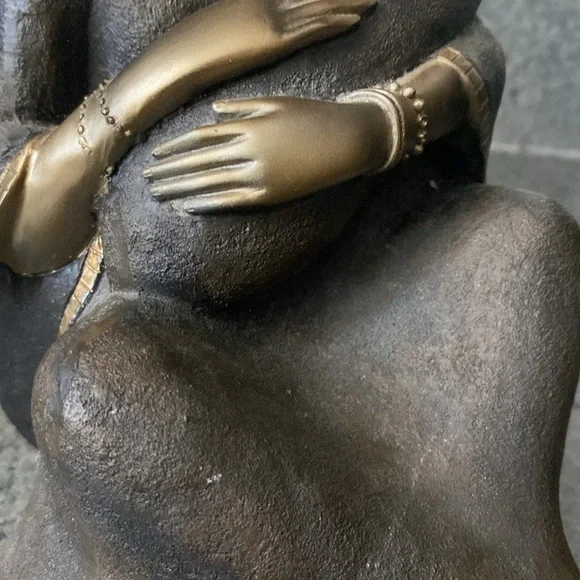 Vintage African mother and baby bronze statue figurine - Picture 7 of 17